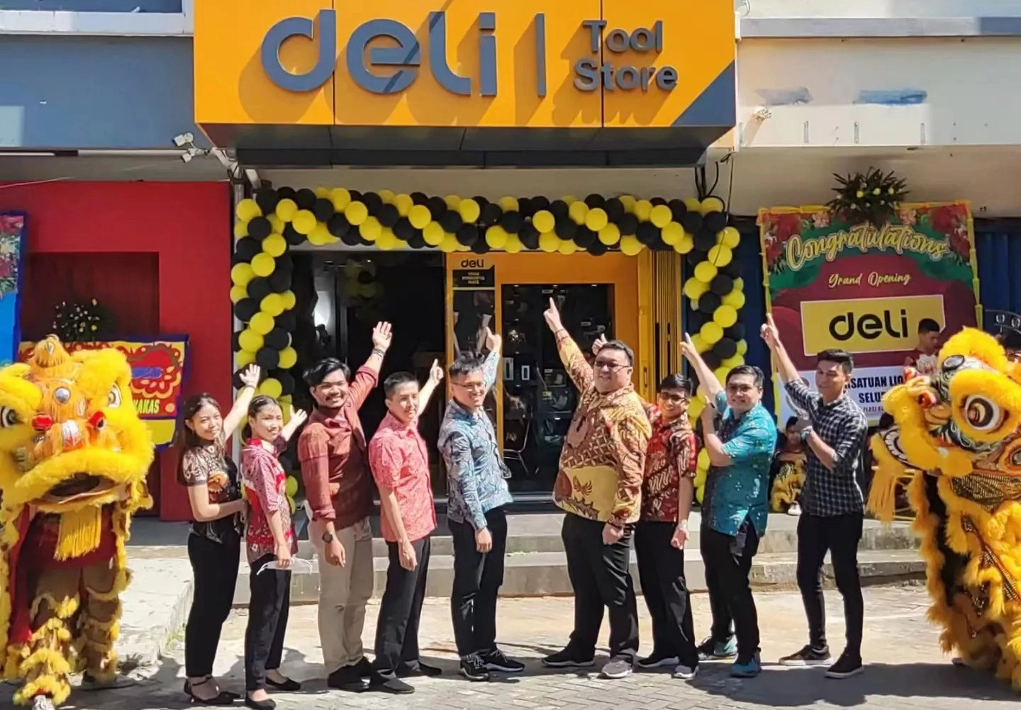 L'apertura del primo Showroom in Indonesia, il negozio di utensili Deli è presente al centro commerciale di Pontianak